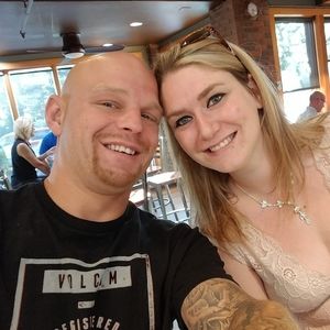 Meet your Posher, Elisha